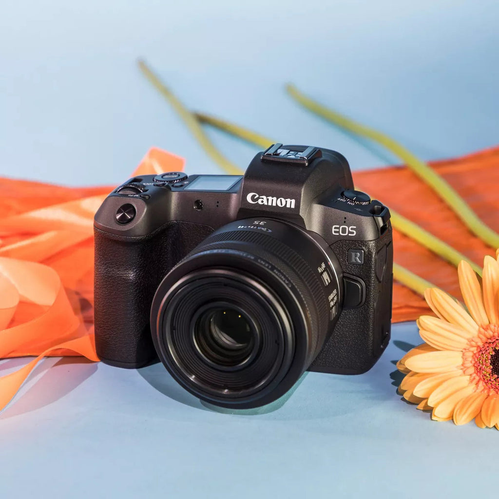 Canon RF 35mm F1.8 IS Macro STM Lens Canon