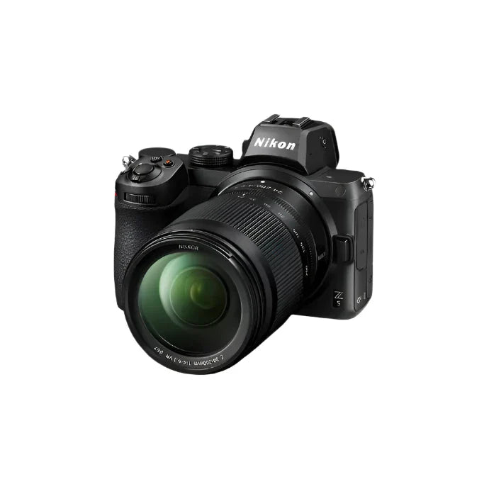 Nikon Z5 with NIKKOR Z 24-200MM F/4-6.3 Lens Kit Nikon