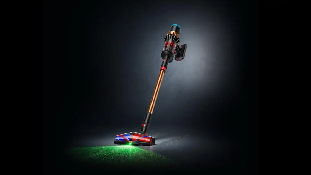 Dyson V16 Piston Animal Submarine™ wet and dry vacuum (Matte black / Copper) Dyson